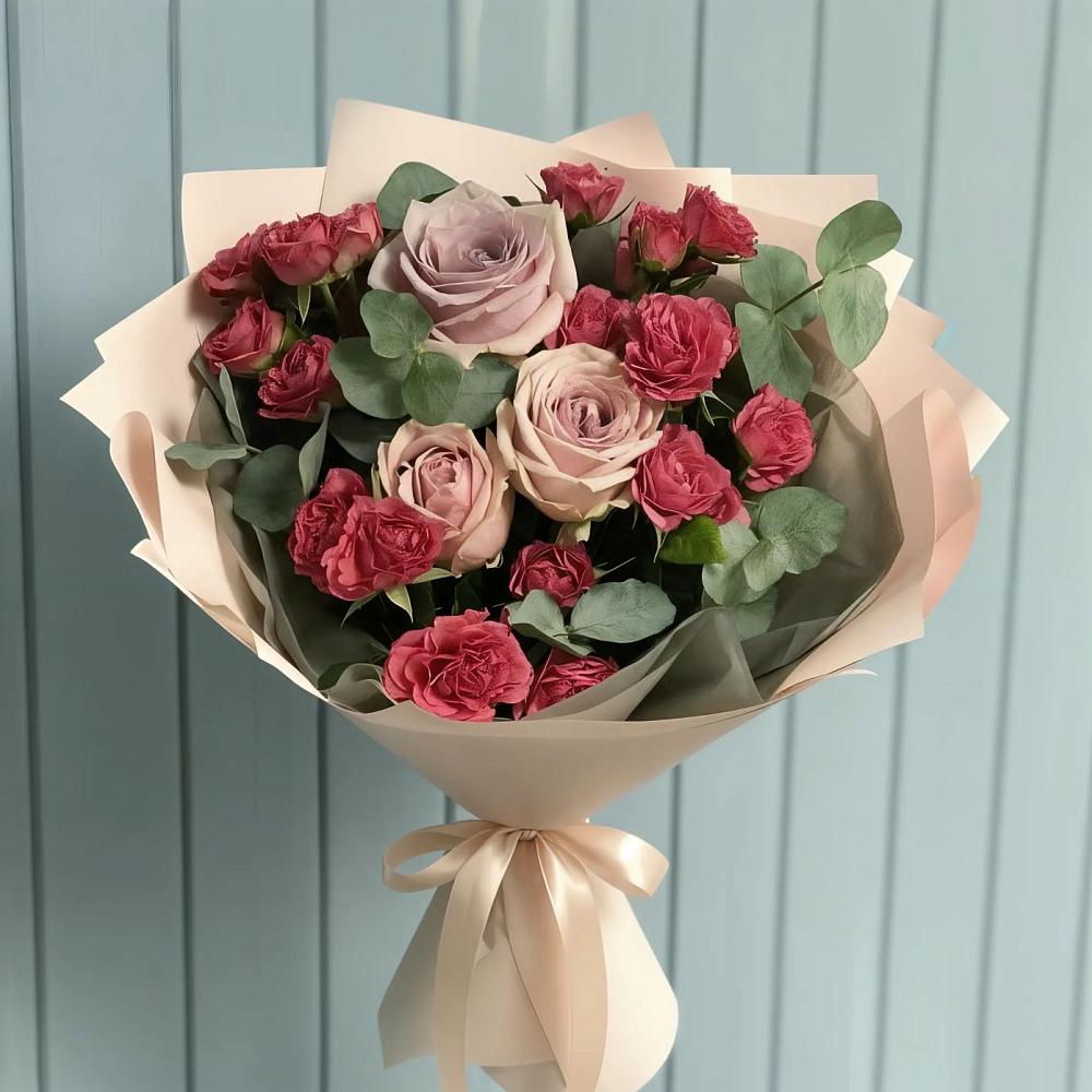 Букет цветов из: Гвоздики и Розы в поселке Медико-Инструментального завода