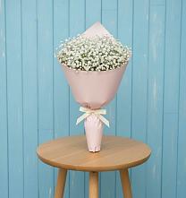 Букет цветов из:  Гипсофила в поселке Медико-Инструментального завода