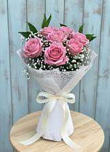 Букет цветов из:  Розы в поселке Медико-Инструментального завода