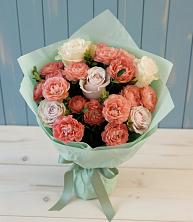 Букет цветов из:  Розы в поселке Медико-Инструментального завода