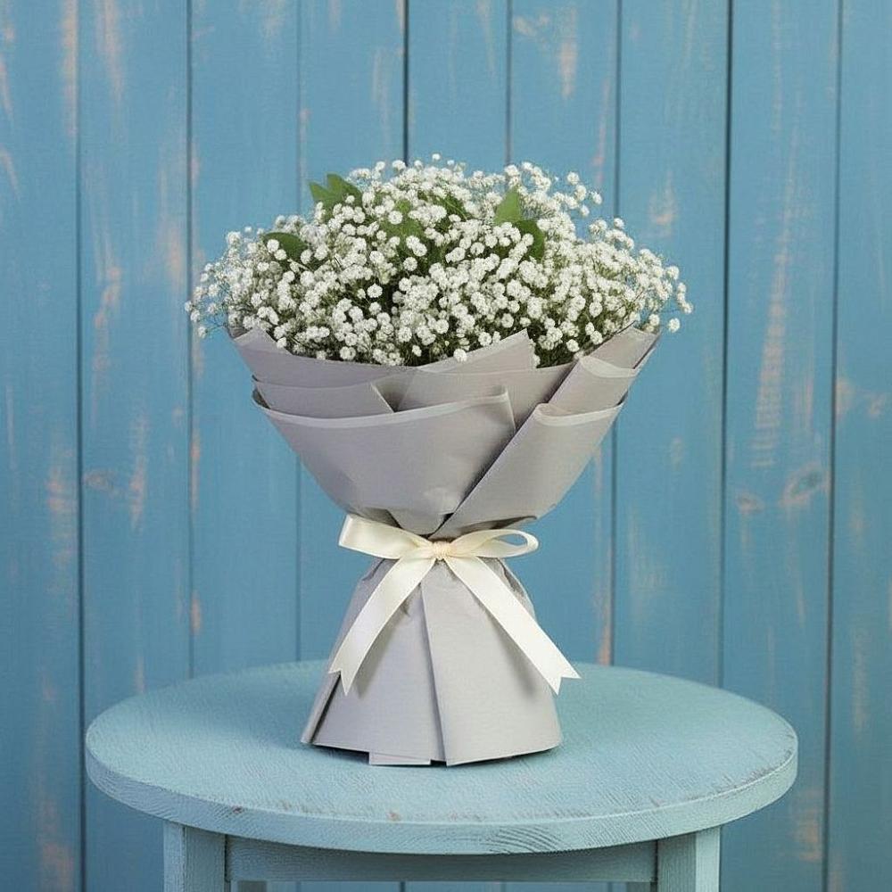 Букет цветов из: Гипсофила в поселке Медико-Инструментального завода