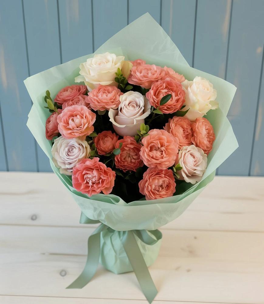 Букет цветов из: Розы в поселке Медико-Инструментального завода