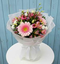 Букет цветов из:  Герберы, Альстромерии и Лизиантусы #REPLACE_PRED# поселке Медико-Инструментального завода