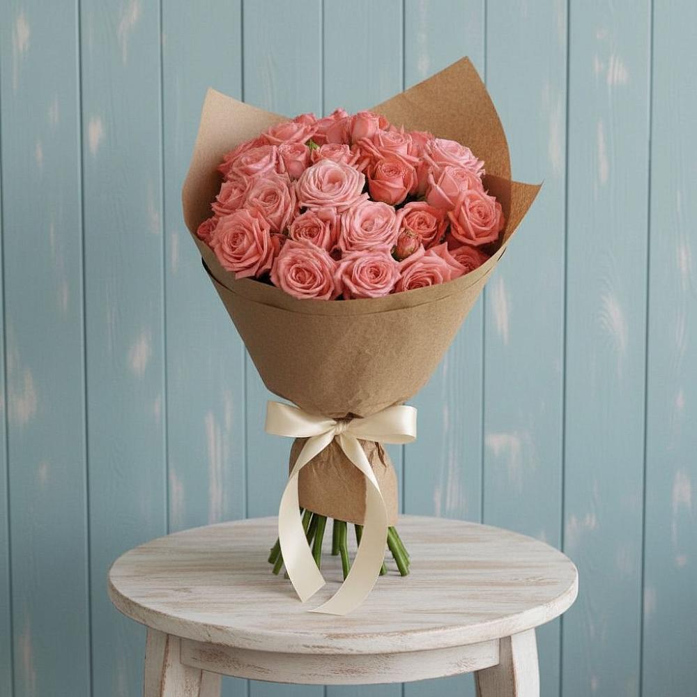 Букет цветов из: Розы в поселке Медико-Инструментального завода