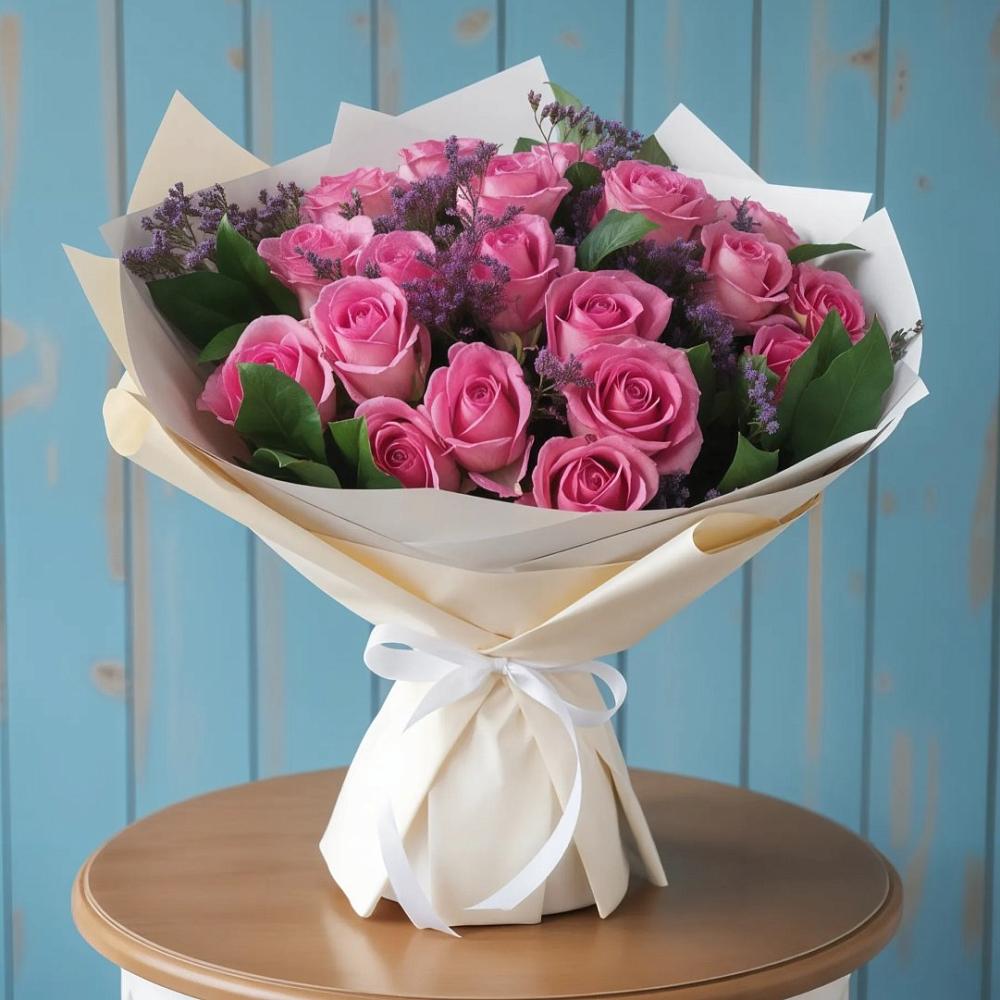 Букет цветов из: Розы в поселке Медико-Инструментального завода