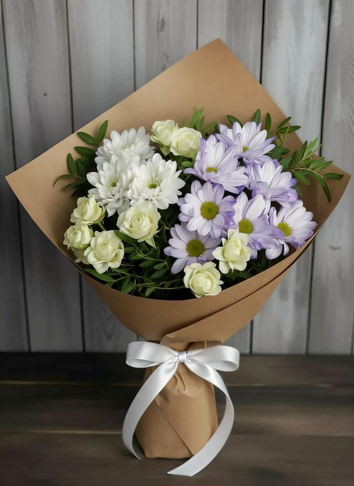 Букет цветов из: Хризантемы и Розы в поселке Медико-Инструментального завода