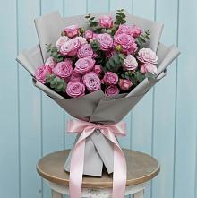 Букет цветов из:  Розы #REPLACE_PRED# поселке Медико-Инструментального завода